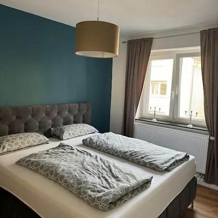 Modern Eingerichtete 2 Zimmerwhg